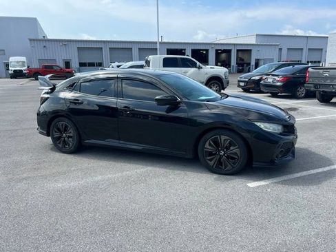 Used 2019 Honda Civic EX image 1