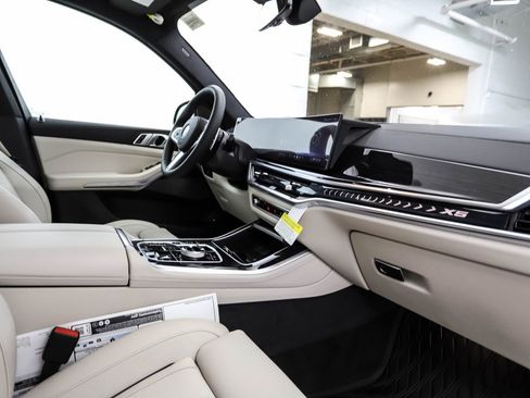 New 2026 BMW X5 xDrive50e AWD/4WD image 29