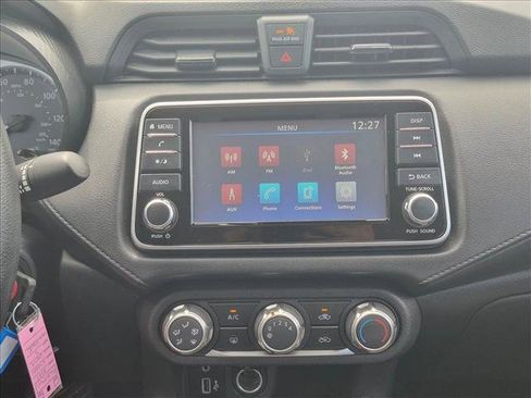 Used 2025 Nissan Versa S w/ Trunk Package FWD image 14