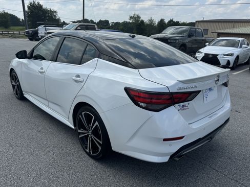 Used 2021 Nissan Sentra SR FWD image 7