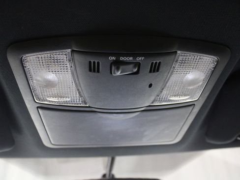Used 2016 Nissan GT-R Premium AWD/4WD image 28