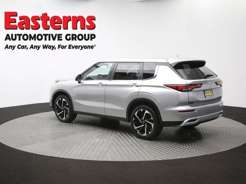 Used 2024 Mitsubishi Outlander SE AWD/4WD image 63