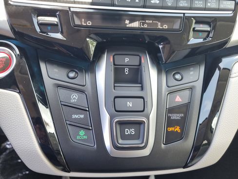 New 2026 Honda Odyssey Touring image 30