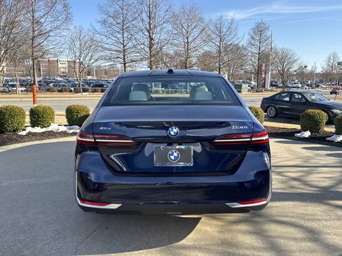 New 2026 BMW 530i xDrive AWD/4WD image 4