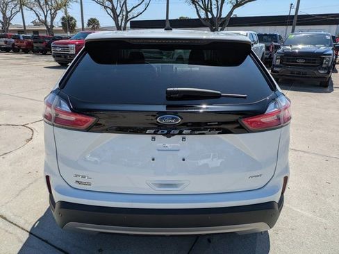 Certified 2024 Ford Edge SEL w/ Convenience Package image 5