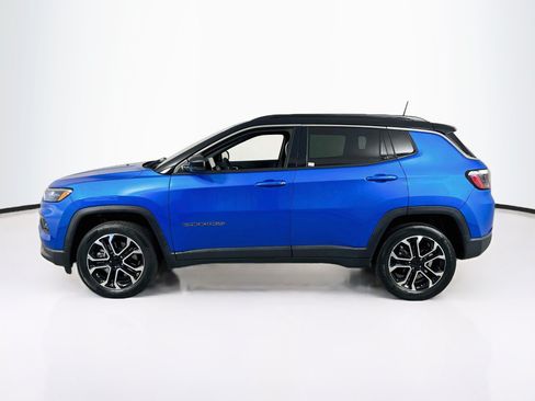 Used 2023 Jeep Compass Limited AWD/4WD image 8