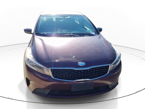 Used 2018 Kia Forte LX FWD image 10
