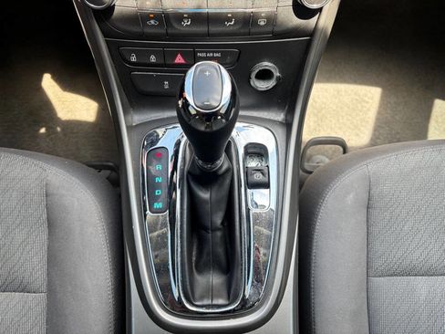 Used 2013 Chevrolet Malibu LS image 25