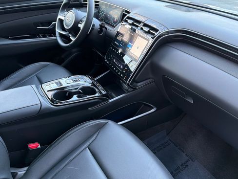 Used 2023 Hyundai Tucson Limited image 20