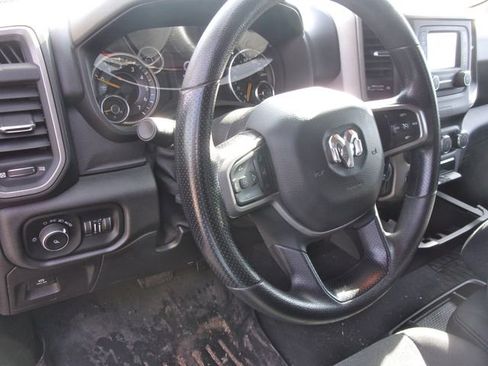 Used 2019 RAM 1500 Tradesman image 10