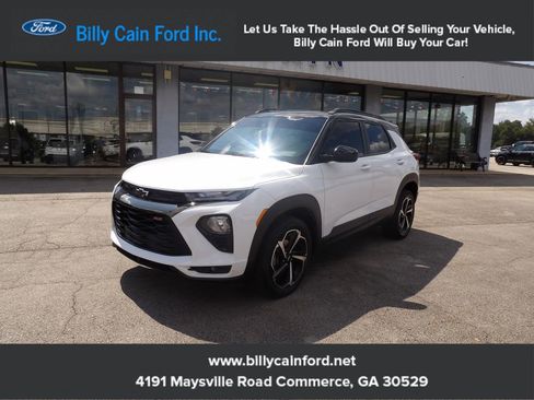 Used 2023 Chevrolet TrailBlazer RS w/ Sun and Liftgate Package image 1