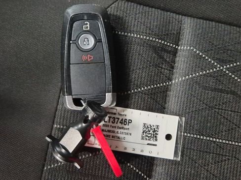 Used 2020 Ford EcoSport SE w/ SE Convenience Package image 31