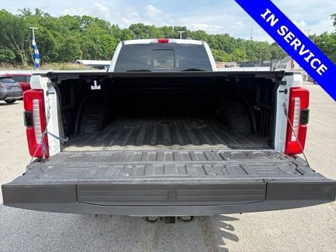 Used 2025 Ford F350 Lariat w/ Lariat Ultimate Package AWD/4WD image 16