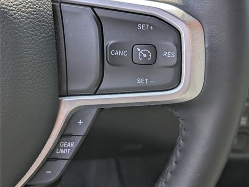 Used 2022 RAM 1500 Big Horn AWD/4WD image 21