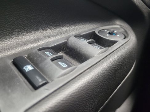 Used 2016 Ford Escape SE FWD image 27