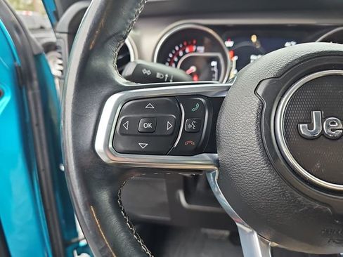 Used 2020 Jeep Wrangler Unlimited Rubicon image 16