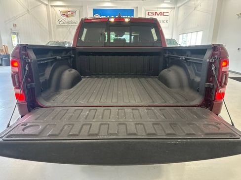 Used 2023 RAM 1500 Laramie AWD/4WD image 28