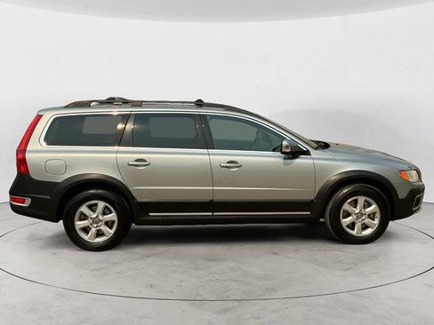 Used 2010 Volvo XC70 3.2 AWD/4WD image 4