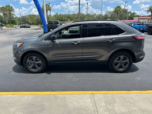 Used 2022 Ford Edge SEL w/ Sport Appearance Package AWD/4WD image 9