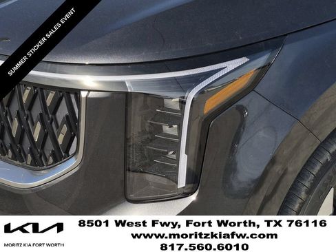 New 2026 Kia Carnival EX FWD image 5