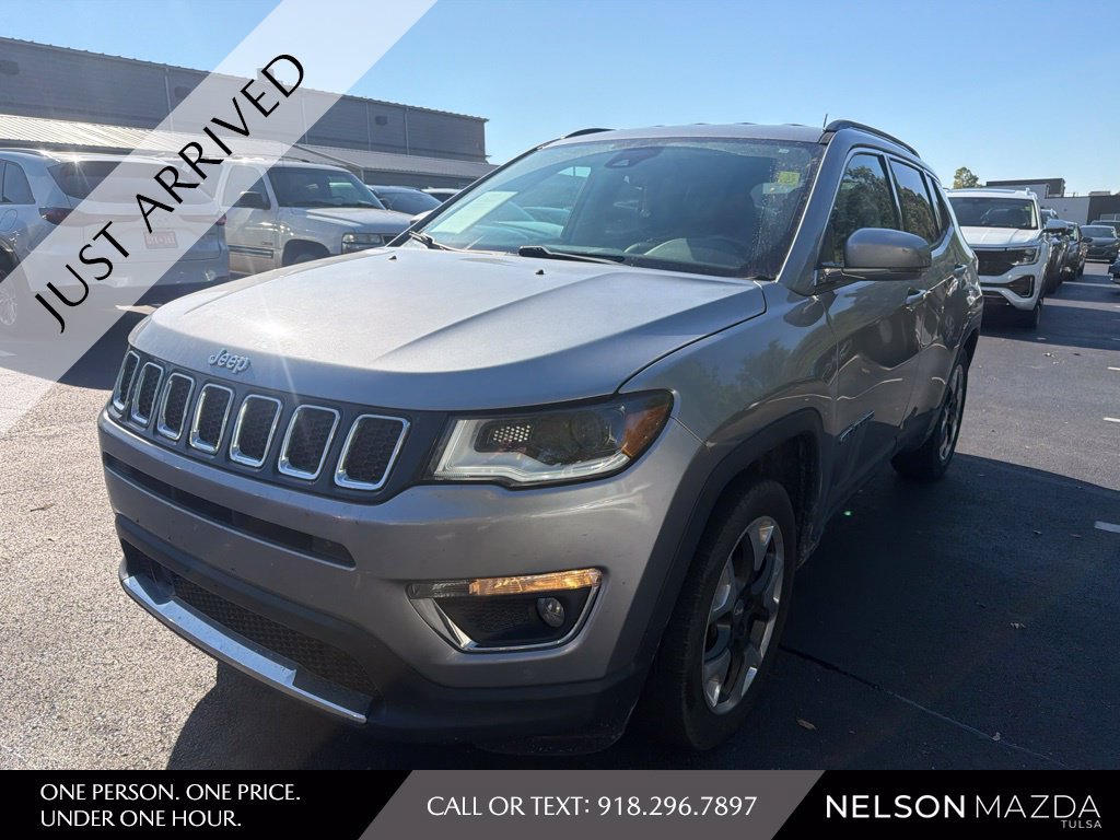 Used 2018 Jeep Compass Limited w/ Navigation Group FWD image 1