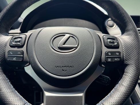 Used 2022 Lexus RC F w/ Premium Package RWD image 20