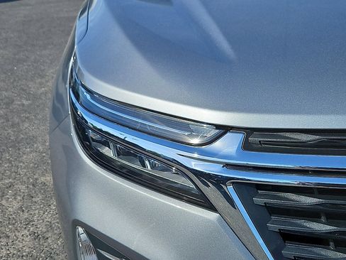 Certified 2023 Chevrolet Equinox LT FWD image 9