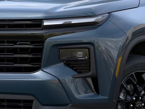 New 2026 Chevrolet Traverse LT w/ Midnight/Sport Edition FWD image 10