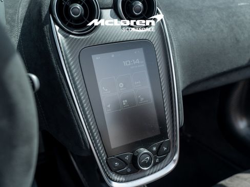 Used 2020 McLaren 600LT Spider RWD image 16