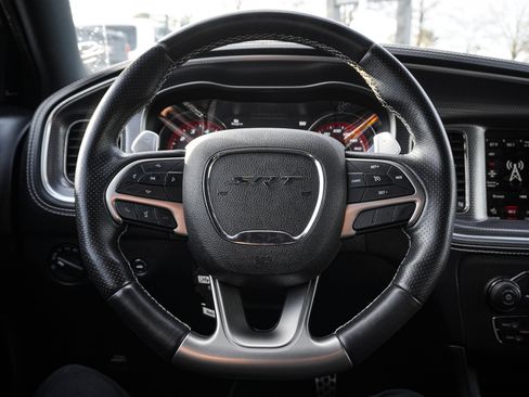 Used 2019 Dodge Charger SRT Hellcat w/ Harman/Kardon Audio Group image 17