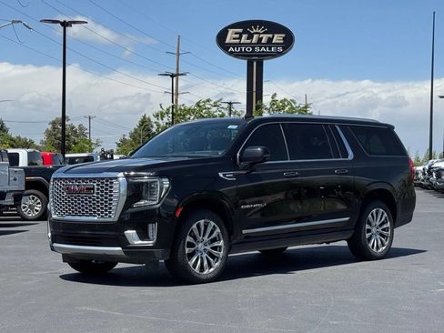 Used 2023 GMC Yukon XL Denali AWD/4WD image 1