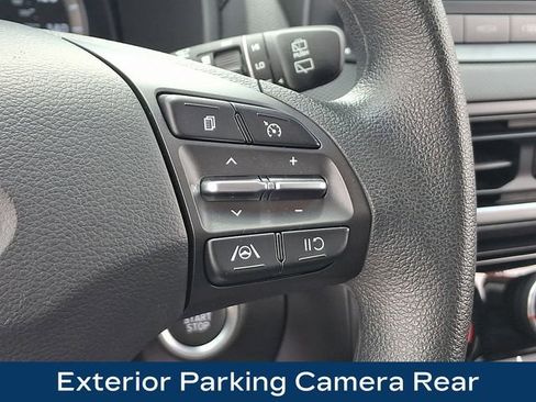Used 2022 Hyundai Kona SEL AWD/4WD image 8