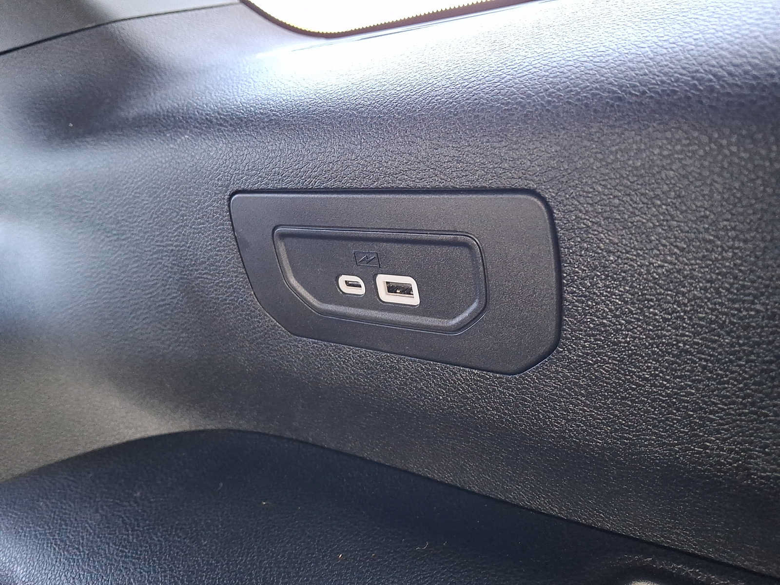 Used 2023 Jeep Grand Cherokee L Laredo AWD/4WD image 11