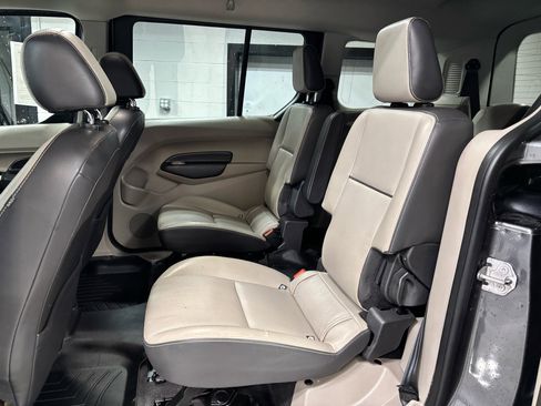 Used 2016 Ford Transit Connect Titanium image 18