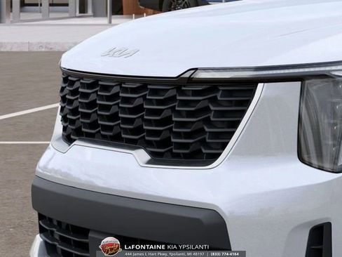 New 2026 Kia Sorento LX FWD image 12