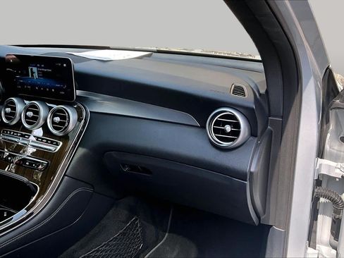 Certified 2020 Mercedes-Benz GLC 300 image 27