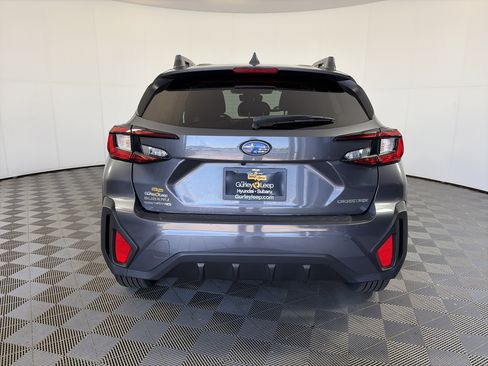 Used 2024 Subaru Crosstrek 2.0i Premium AWD/4WD image 9