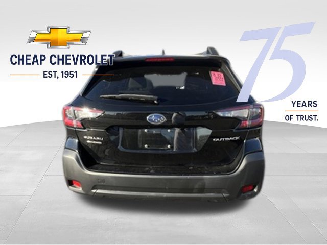 Used 2024 Subaru Outback Premium AWD/4WD image 2