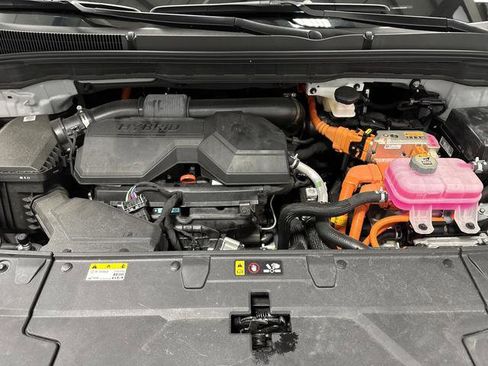 Used 2025 Kia Carnival SX w/ SX Dark Edition Package image 38