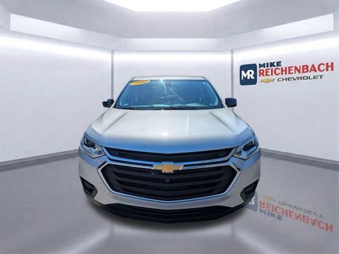 Used 2020 Chevrolet Traverse LS FWD image 10