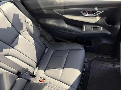 Certified 2021 Subaru Ascent Limited w/ Popular Package #2A image 14