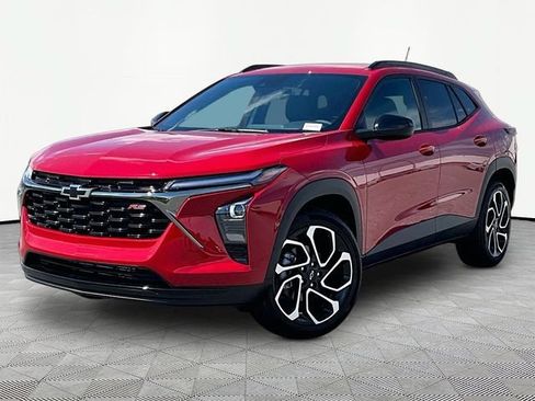 New 2026 Chevrolet Trax RS w/ Driver Confidence Package FWD image 3