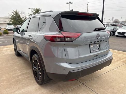 New 2026 Nissan Rogue SV image 8