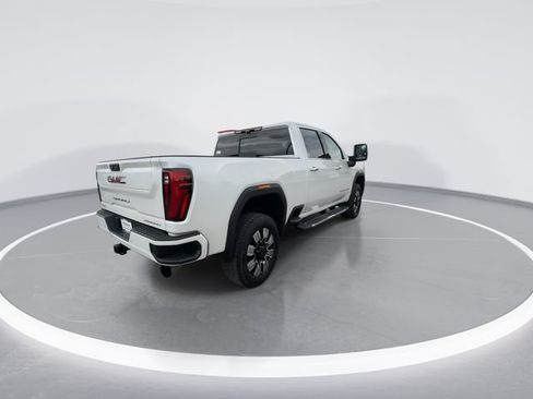 Used 2024 GMC Sierra 2500 Denali w/ Technology Package AWD/4WD image 8