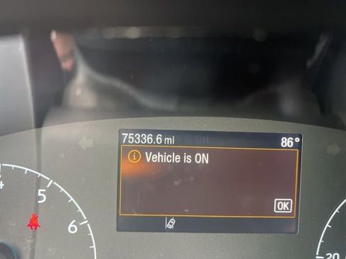 Used 2023 Ford Transit 350 XLT RWD image 12