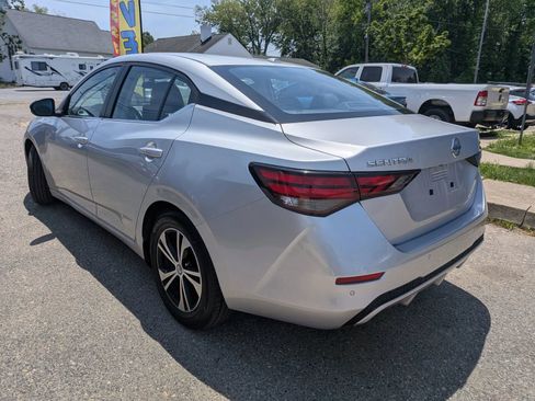 Used 2020 Nissan Sentra SV FWD image 3