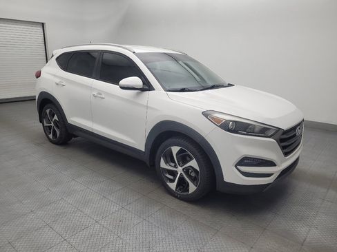 Used 2016 Hyundai Tucson Sport FWD image 11