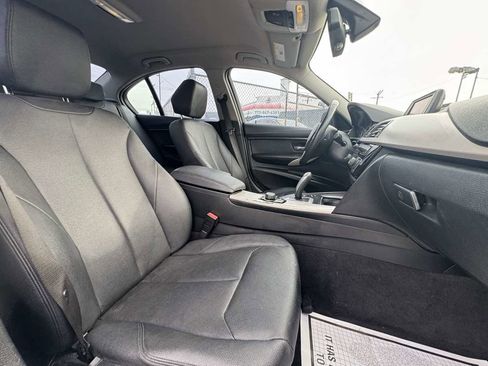 Used 2018 BMW 320i Sedan image 21