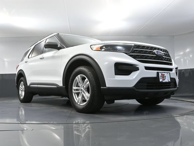 Used 2022 Ford Explorer XLT w/ Class IV Trailer Tow Package AWD/4WD image 49
