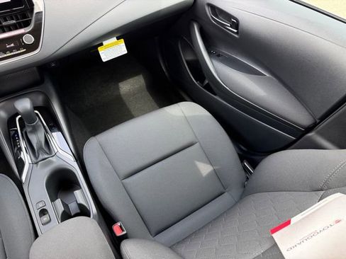 Used 2026 Toyota Corolla LE image 27